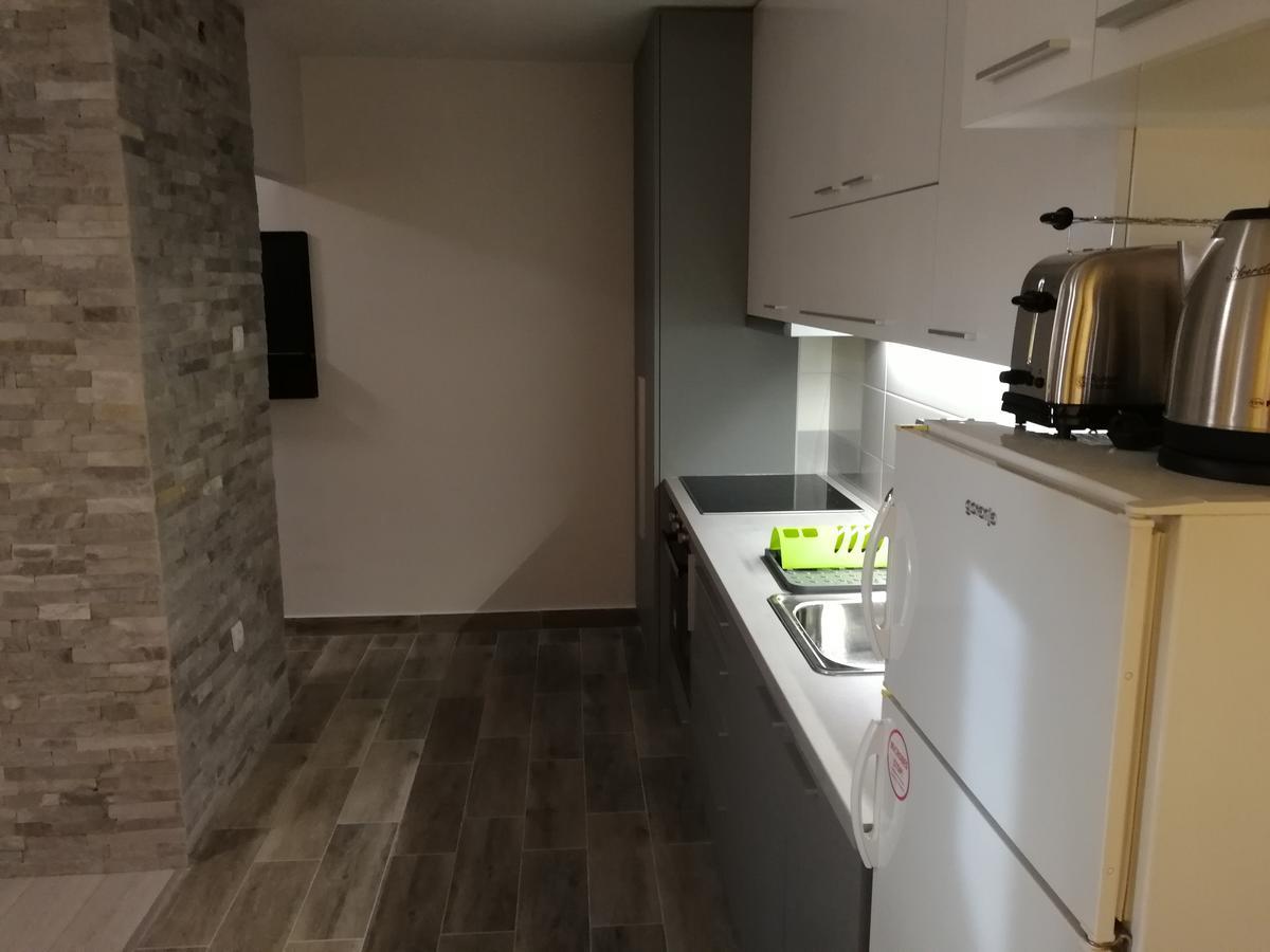 בלגרד Apartment Oasis Banovo Brdo-Ada Ciganlija מראה חיצוני תמונה